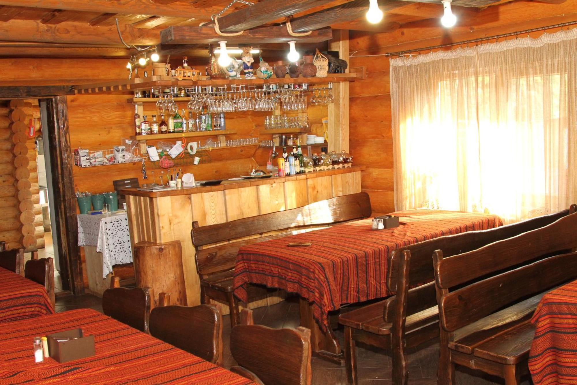 Hotel Berloga-Sinevir Synevyrsʼka Polyana المظهر الخارجي الصورة
