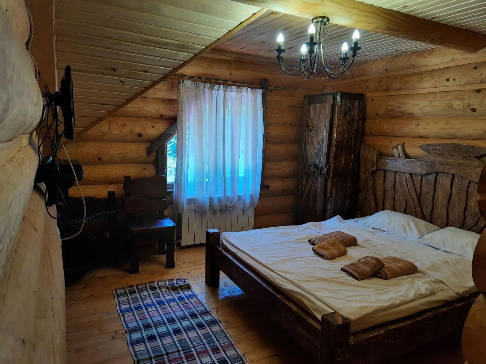 Hotel Berloga-Sinevir Synevyrsʼka Polyana الغرفة الصورة